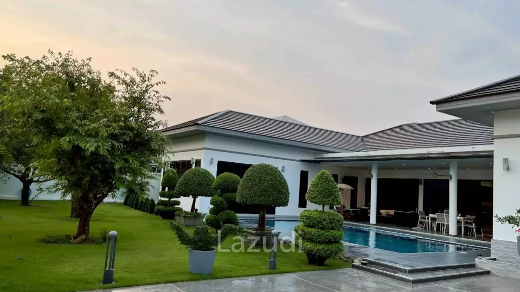 4 Bedroom 5 Bathroom 600 SQ.M. EI Grande