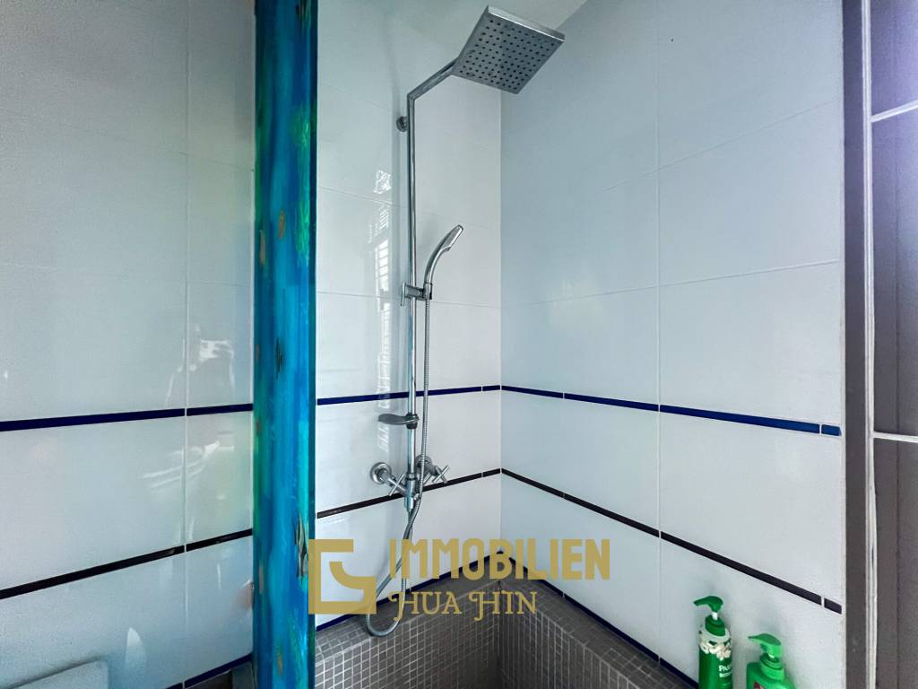 75 qm Wohnfläche / 2 Schlafzimmer + 2 Bäder / Balkon