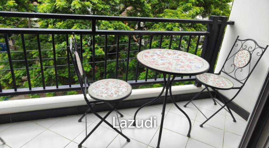 1 Bedroom 1 Bathroom 37 SQ.M. Avenue Residence