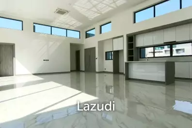 Grand Family Villa Luxury 5-Bedroom Oasis In Chaiyapruek