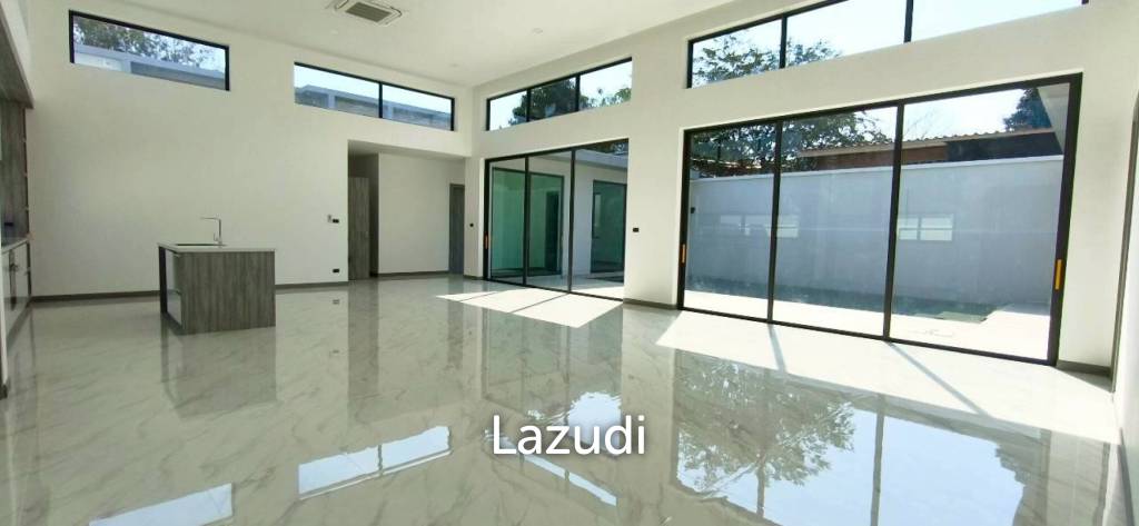 Grand Family Villa Luxury 5-Bedroom Oasis In Chaiyapruek