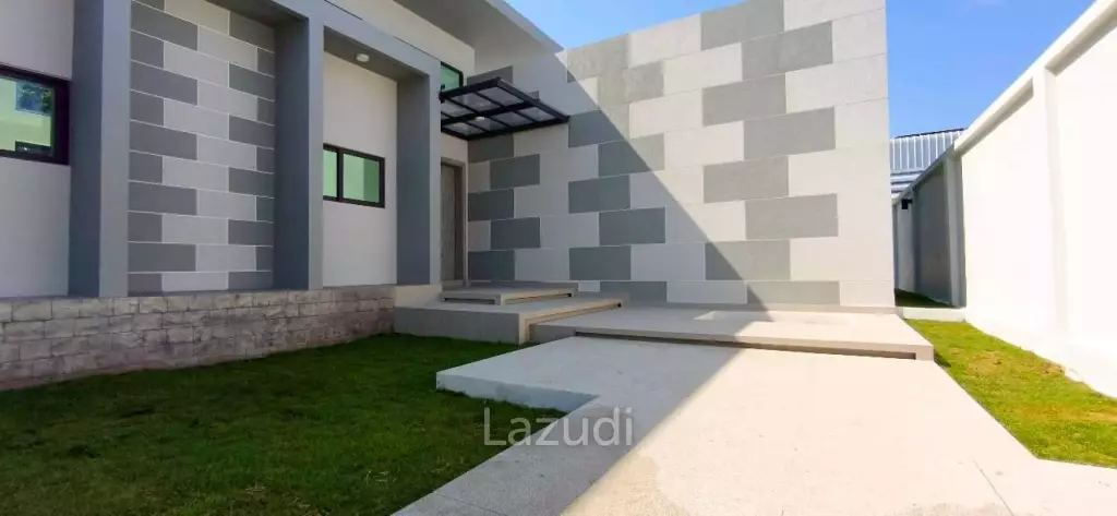 Grand Family Villa Luxury 5-Bedroom Oasis In Chaiyapruek