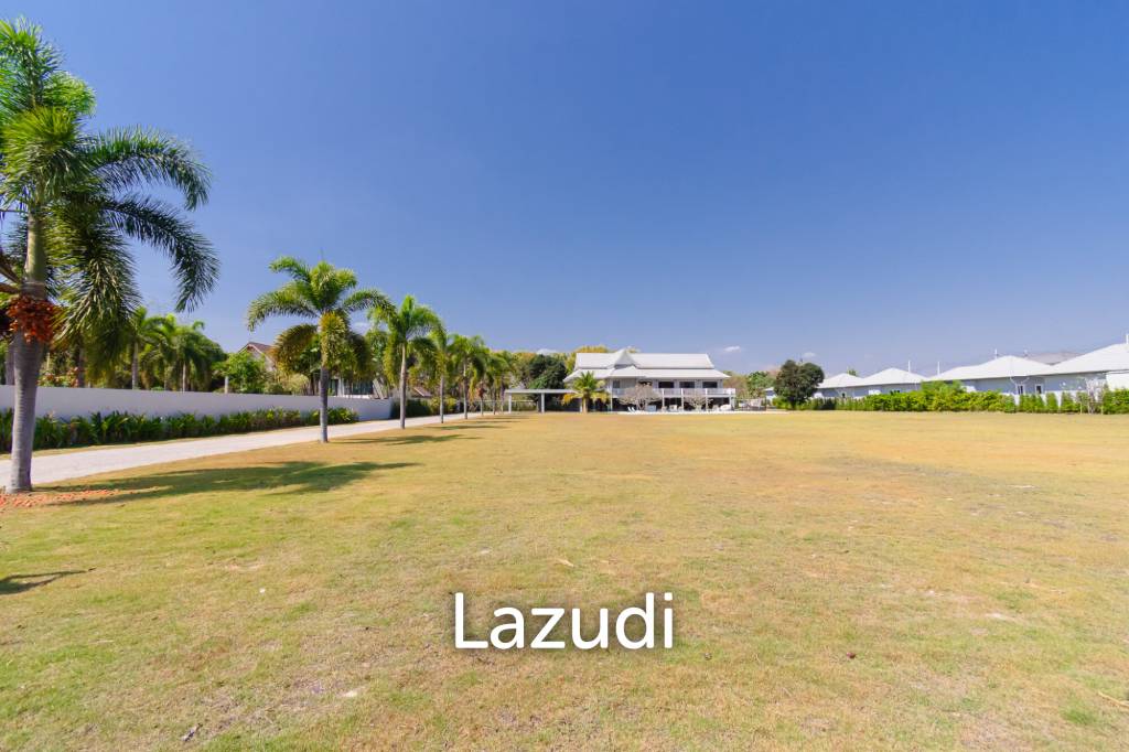 IMPRESSIVE DETACHED 2 STOREY 4 BED POOL VILLA