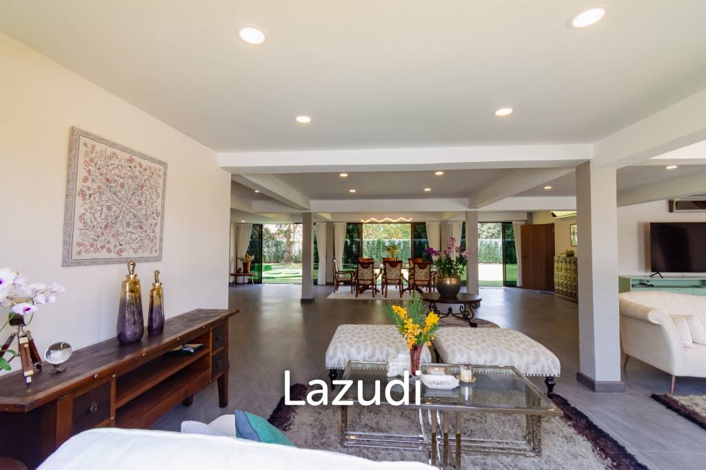 IMPRESSIVE DETACHED 2 STOREY 4 BED POOL VILLA