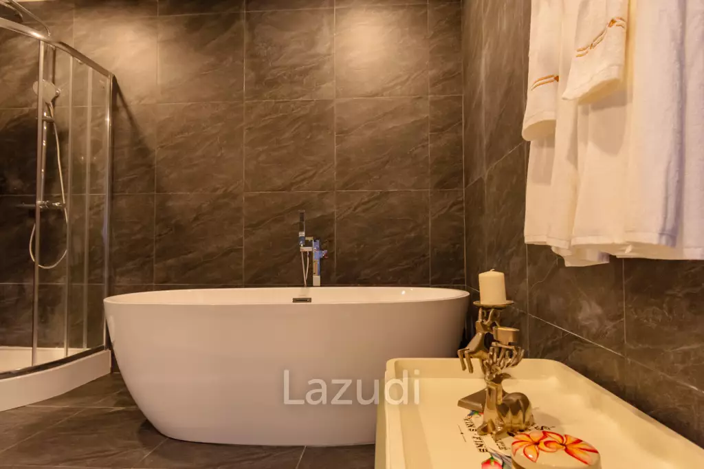 IMPRESSIVE DETACHED 2 STOREY 4 BED POOL VILLA