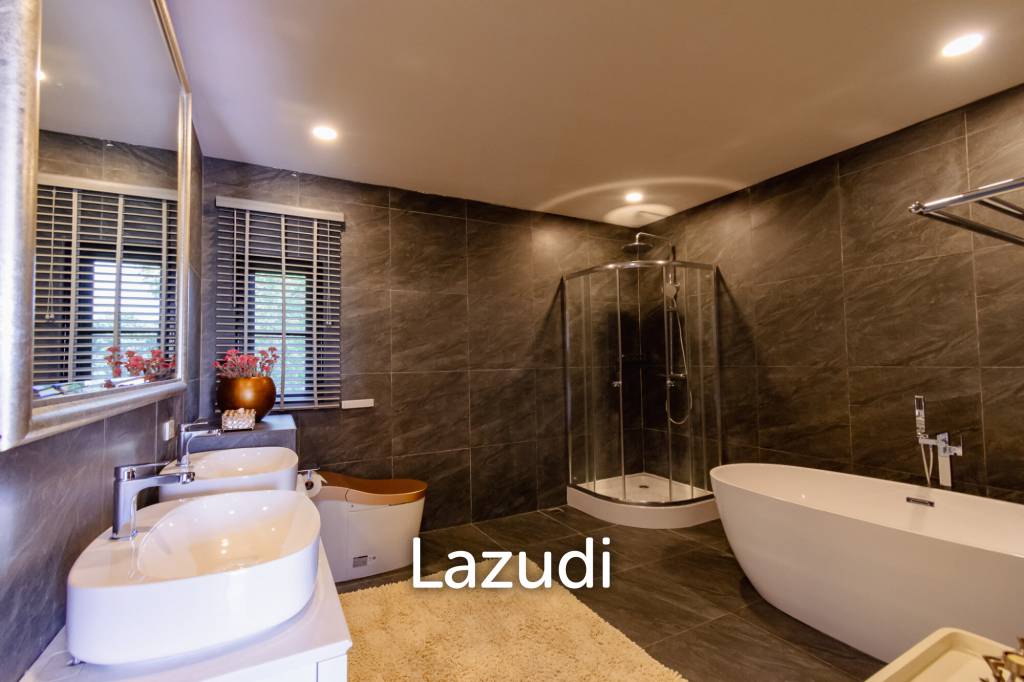 IMPRESSIVE DETACHED 2 STOREY 4 BED POOL VILLA