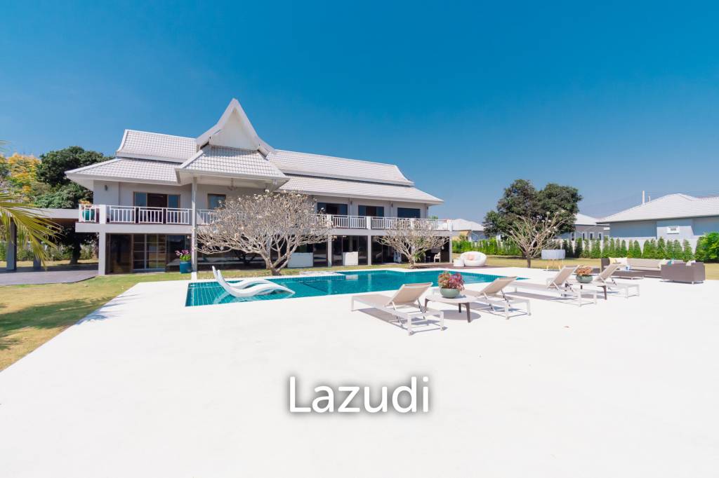 IMPRESSIVE DETACHED 2 STOREY 4 BED POOL VILLA