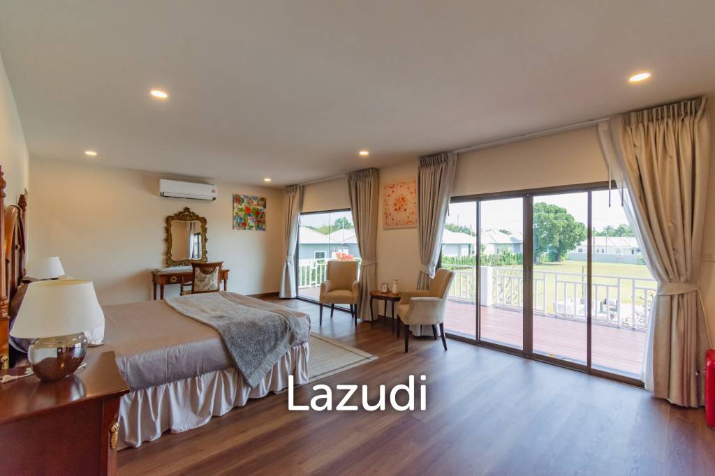 IMPRESSIVE DETACHED 2 STOREY 4 BED POOL VILLA