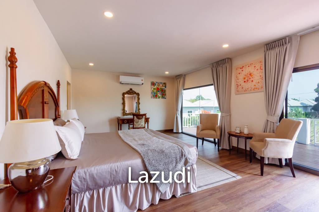 IMPRESSIVE DETACHED 2 STOREY 4 BED POOL VILLA