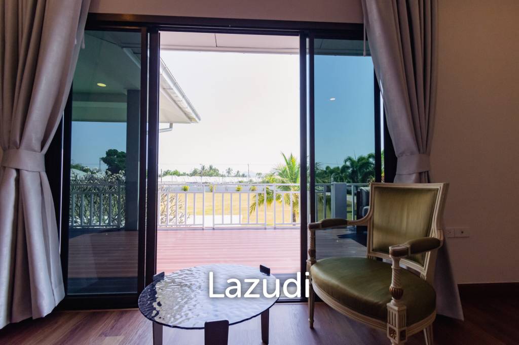 IMPRESSIVE DETACHED 2 STOREY 4 BED POOL VILLA