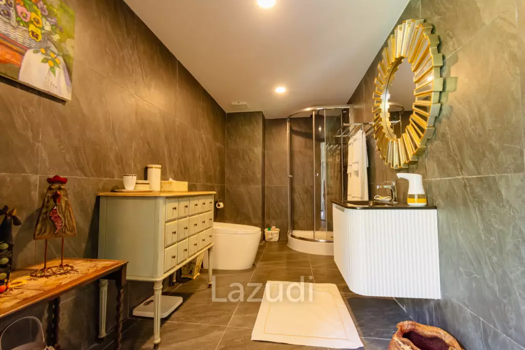IMPRESSIVE DETACHED 2 STOREY 4 BED POOL VILLA
