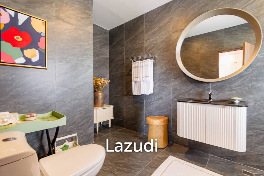 IMPRESSIVE DETACHED 2 STOREY 4 BED POOL VILLA