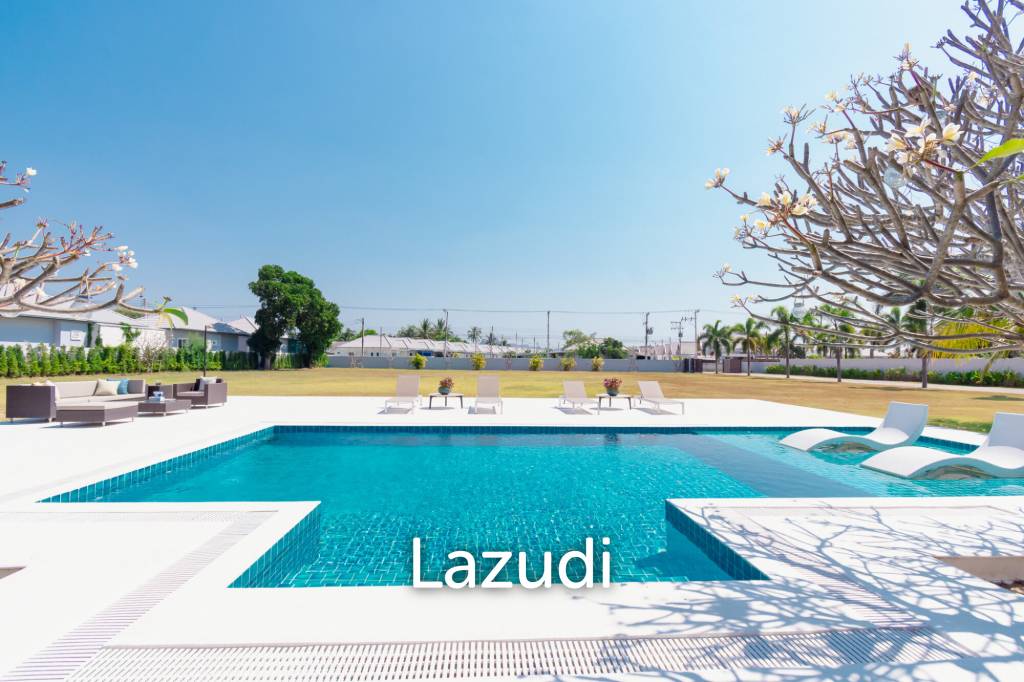 IMPRESSIVE DETACHED 2 STOREY 4 BED POOL VILLA