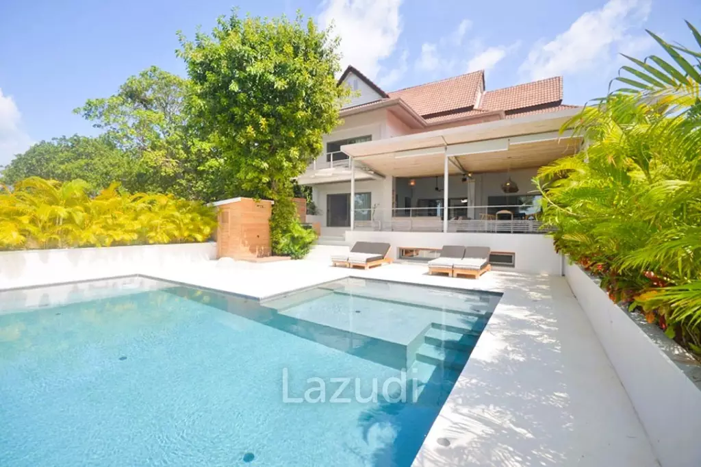 Spacious 5-Bed Sea View Villa in Plai Laem