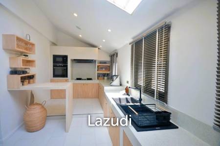 Spacious 5-Bed Sea View Villa in Plai Laem