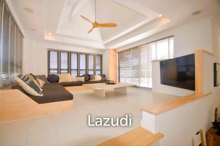 Spacious 5-Bed Sea View Villa in Plai Laem