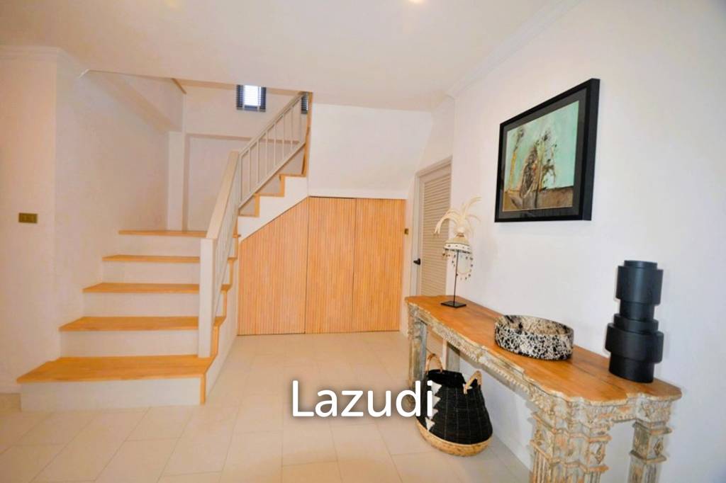 Spacious 5-Bed Sea View Villa in Plai Laem