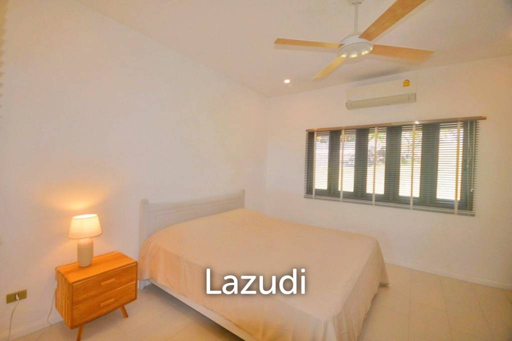 Spacious 5-Bed Sea View Villa in Plai Laem