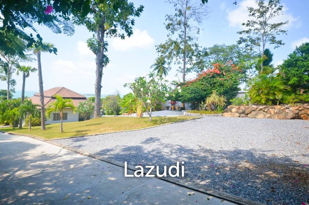 Spacious 5-Bed Sea View Villa in Plai Laem