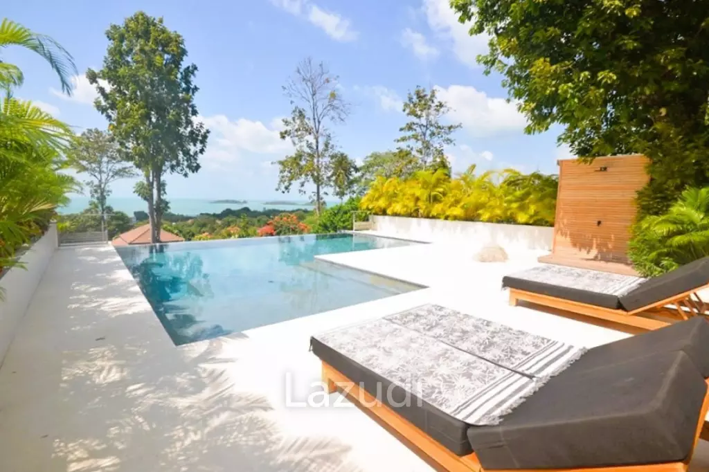 Spacious 5-Bed Sea View Villa in Plai Laem