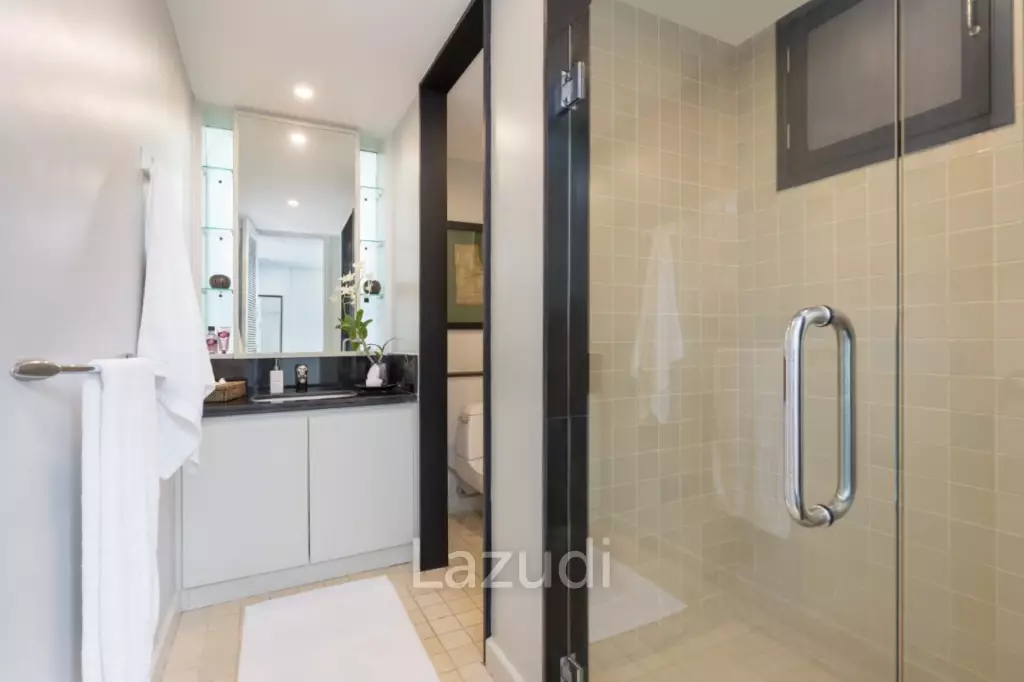 Luxury 5-Bedroom Pool Villa with Stunning Panoramic Views over Surin Beach