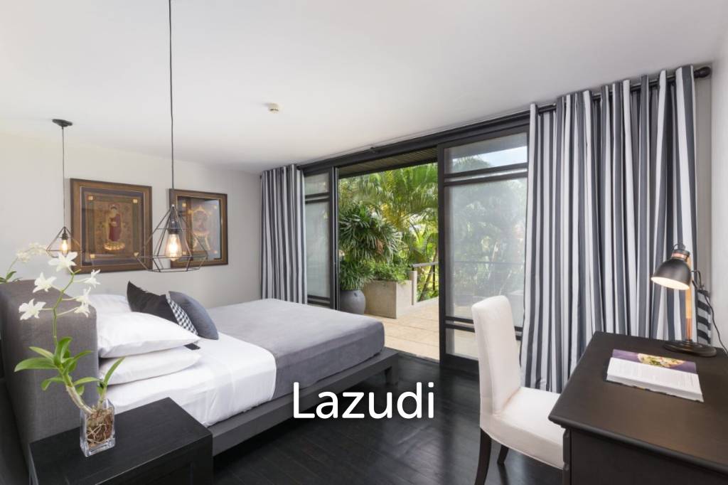 Luxury 5-Bedroom Pool Villa with Stunning Panoramic Views over Surin Beach