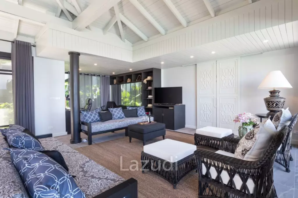 Luxury 5-Bedroom Pool Villa with Stunning Panoramic Views over Surin Beach