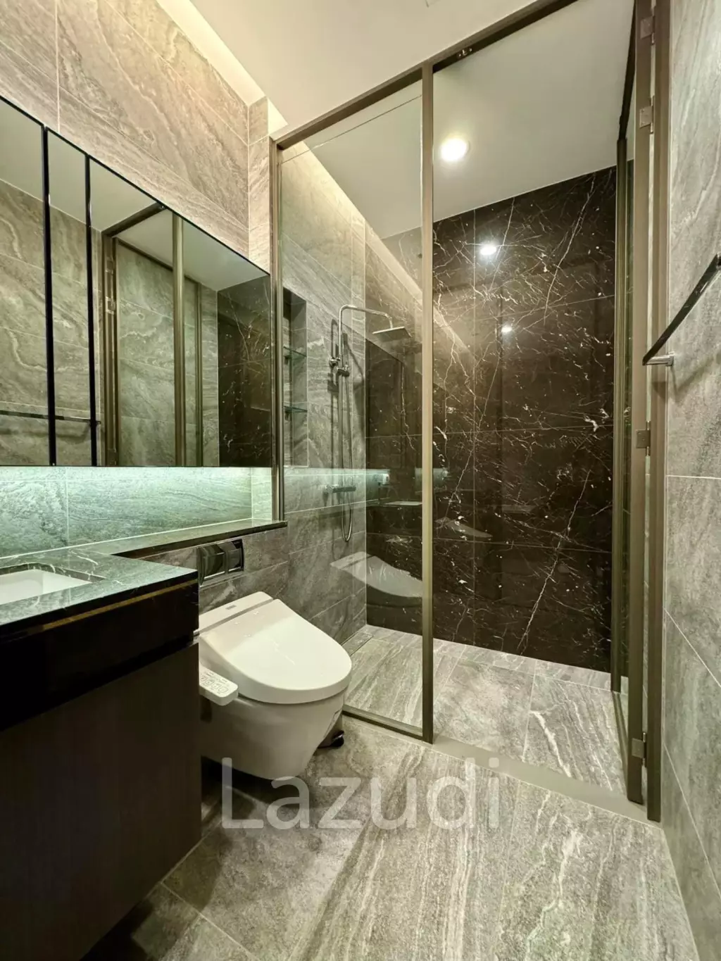 77 sqm 2 Bed Condo on 31st Floor at The ESSE Sukhumvit 36 Phra Khanong