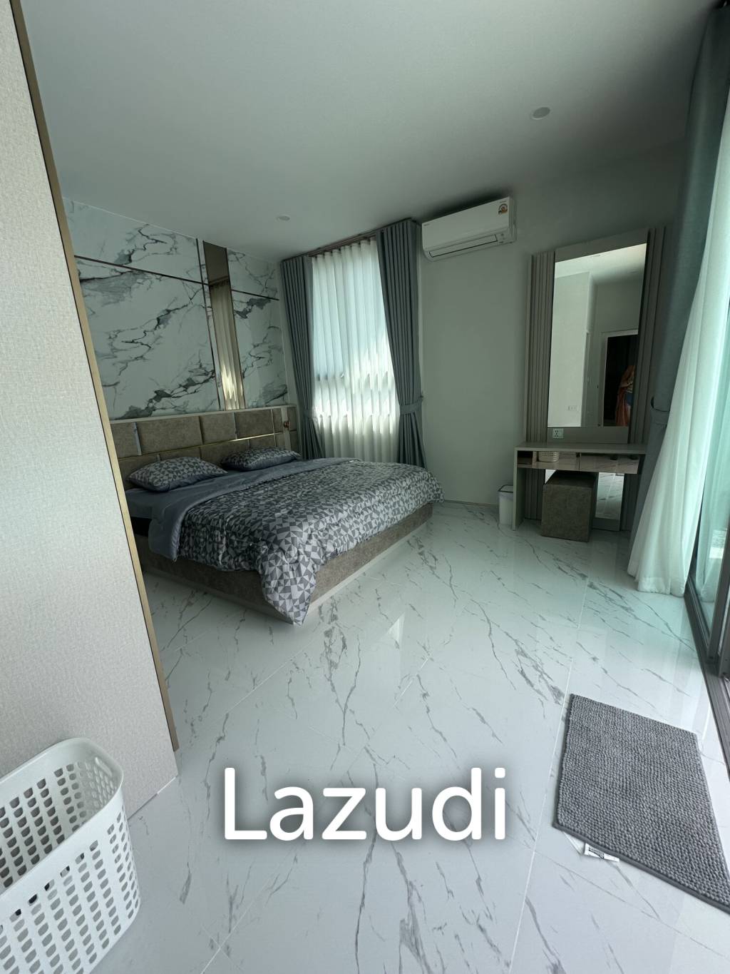 3BR Villa with Pool Jacuzzi – Fully Fenced Garden