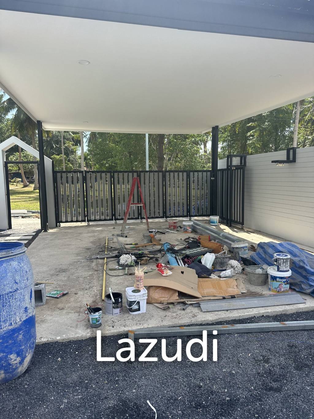 3BR Villa with Pool Jacuzzi – Fully Fenced Garden