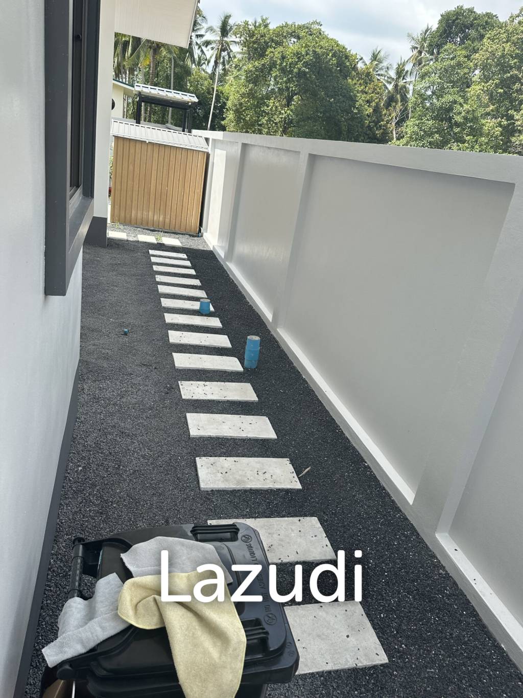 3BR Villa with Pool Jacuzzi – Fully Fenced Garden