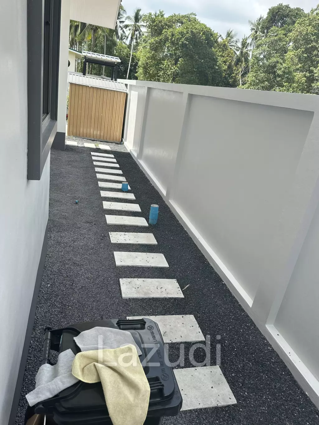 3BR Villa with Pool Jacuzzi – Fully Fenced Garden