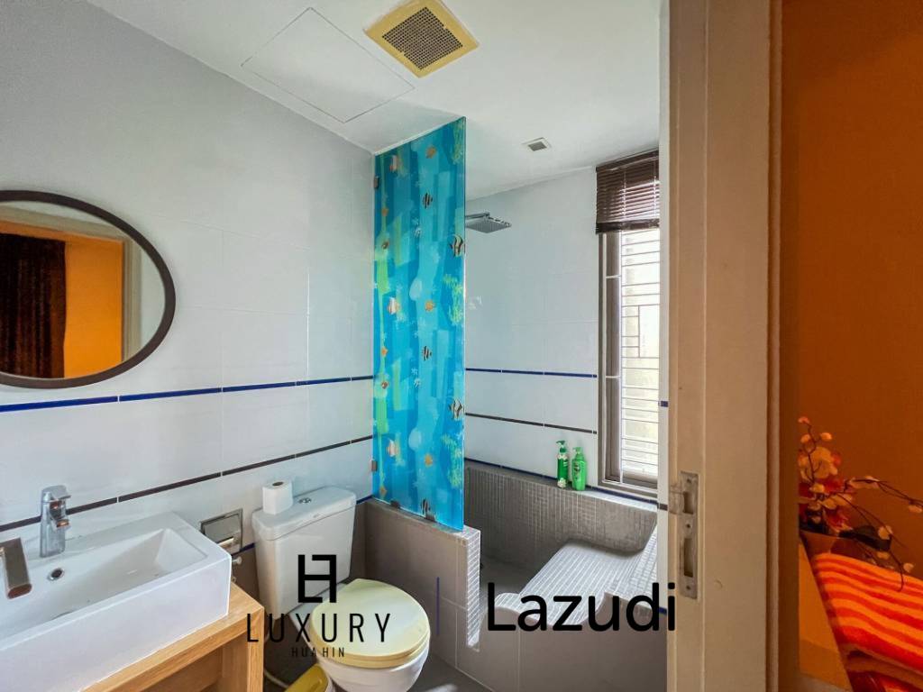 75 sqm 2 Bedroom Pool-view Condo in Baan SanKraam Cha-Am