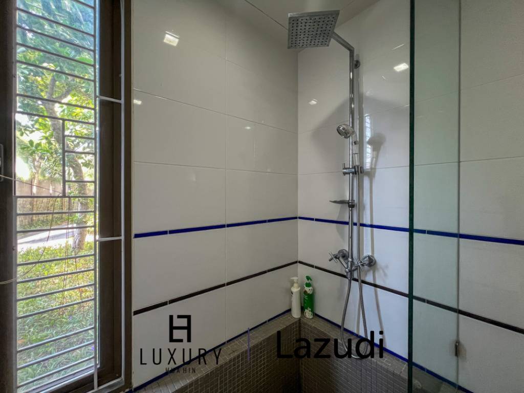 75 sqm 2 Bedroom Pool-view Condo in Baan SanKraam Cha-Am