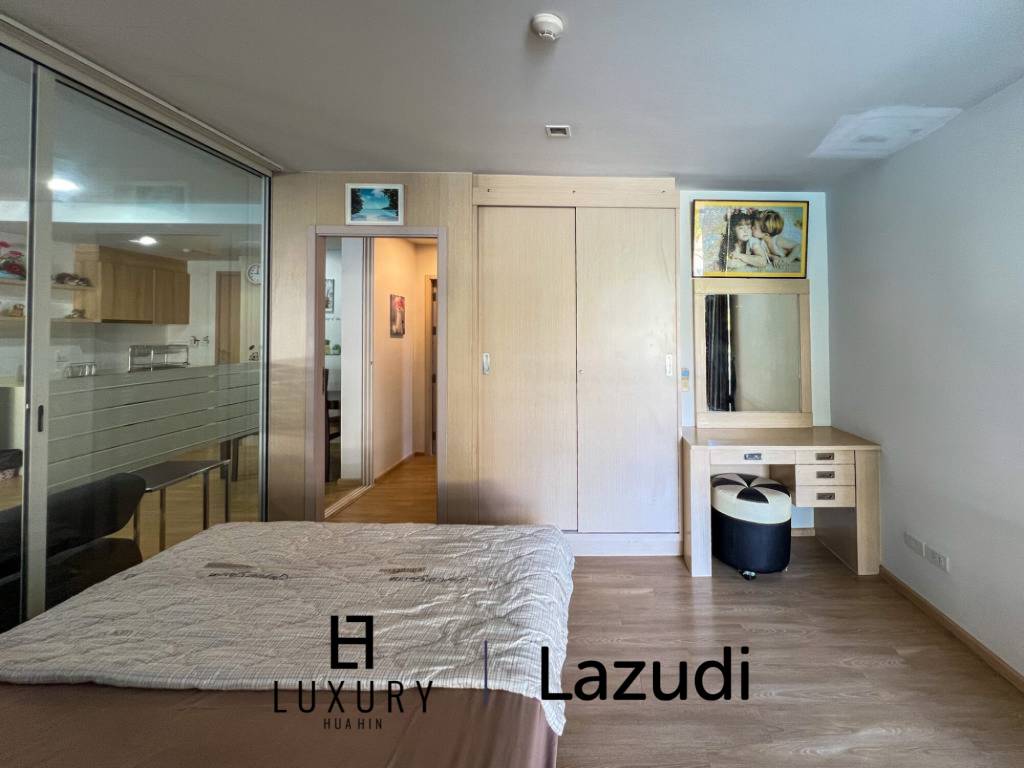 75 sqm 2 Bedroom Pool-view Condo in Baan SanKraam Cha-Am