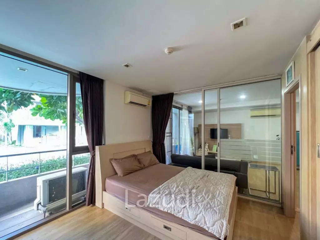 75 sqm 2 Bedroom Pool-view Condo in Baan SanKraam Cha-Am