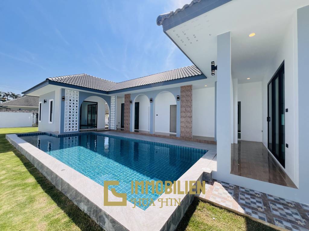 privater Pool / 250 qm Wohnfläche / modernes Design