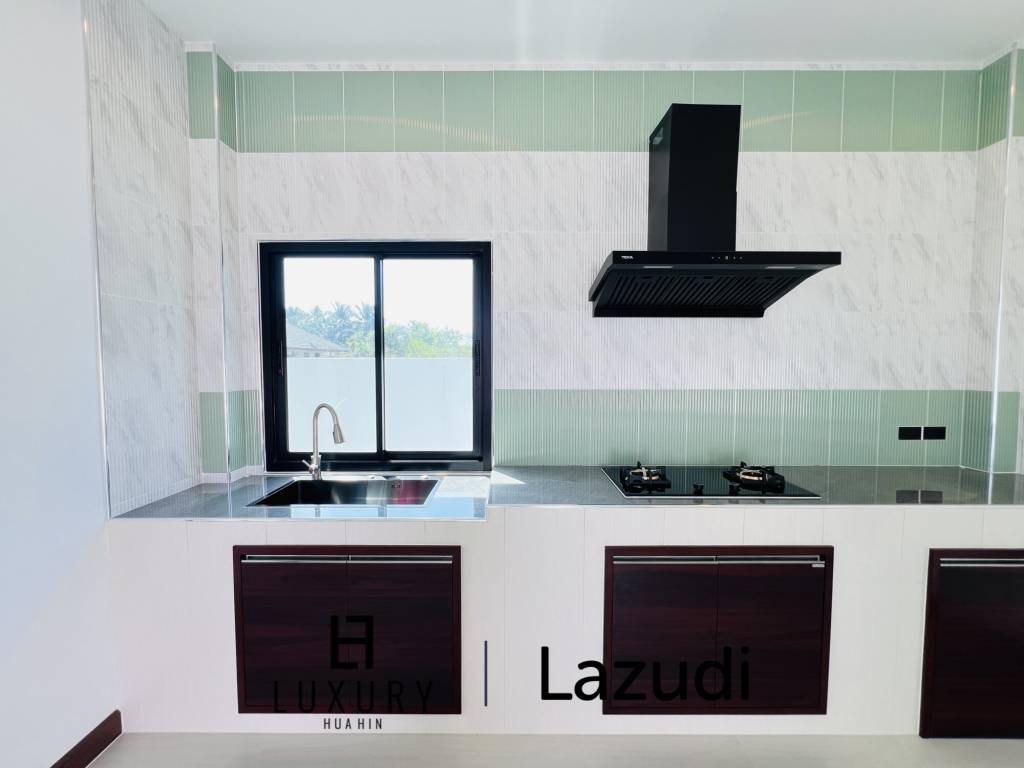 250 平方米 3 床 4 洗澡 别墅 对于 销售