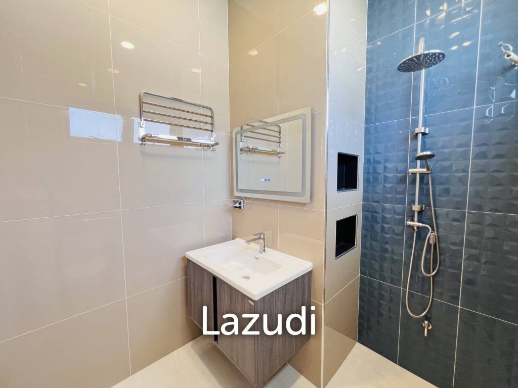 250 sqm Modern 3 Bedroom Pool Villa in Huahin