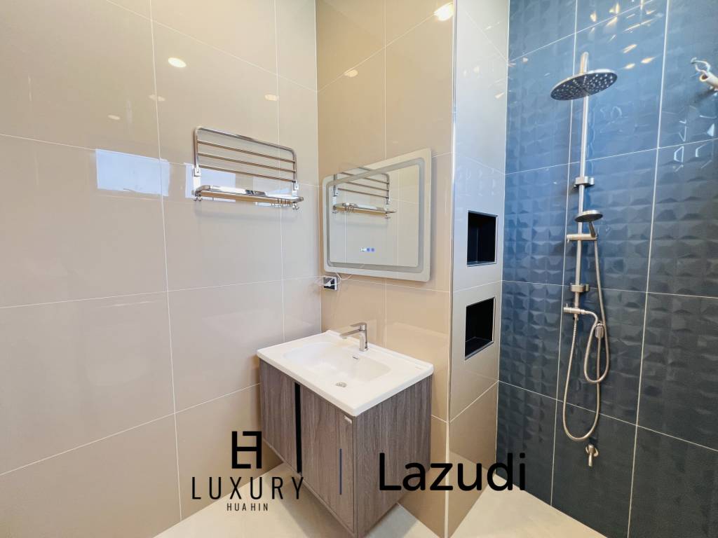 250 平方米 3 床 4 洗澡 别墅 对于 销售