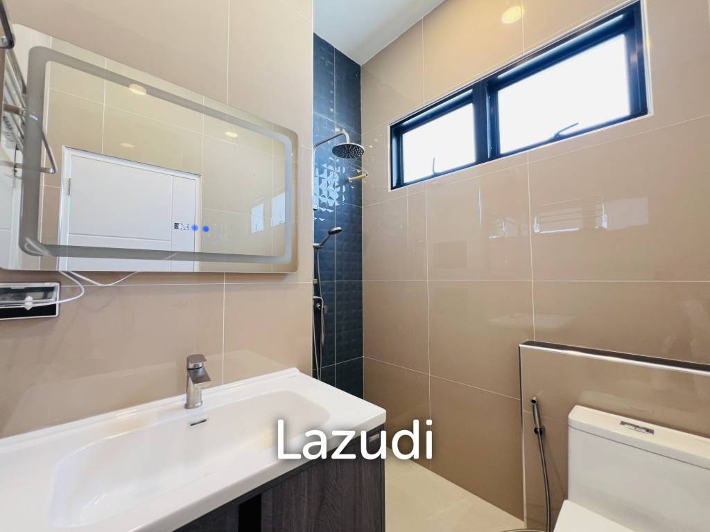 250 sqm Modern 3 Bedroom Pool Villa in Huahin