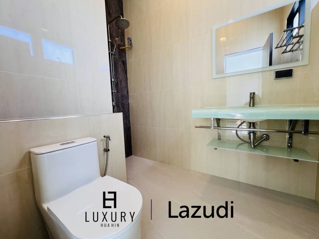 250 平方米 3 床 4 洗澡 别墅 对于 销售