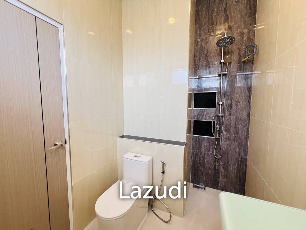 250 sqm Modern 3 Bedroom Pool Villa in Huahin