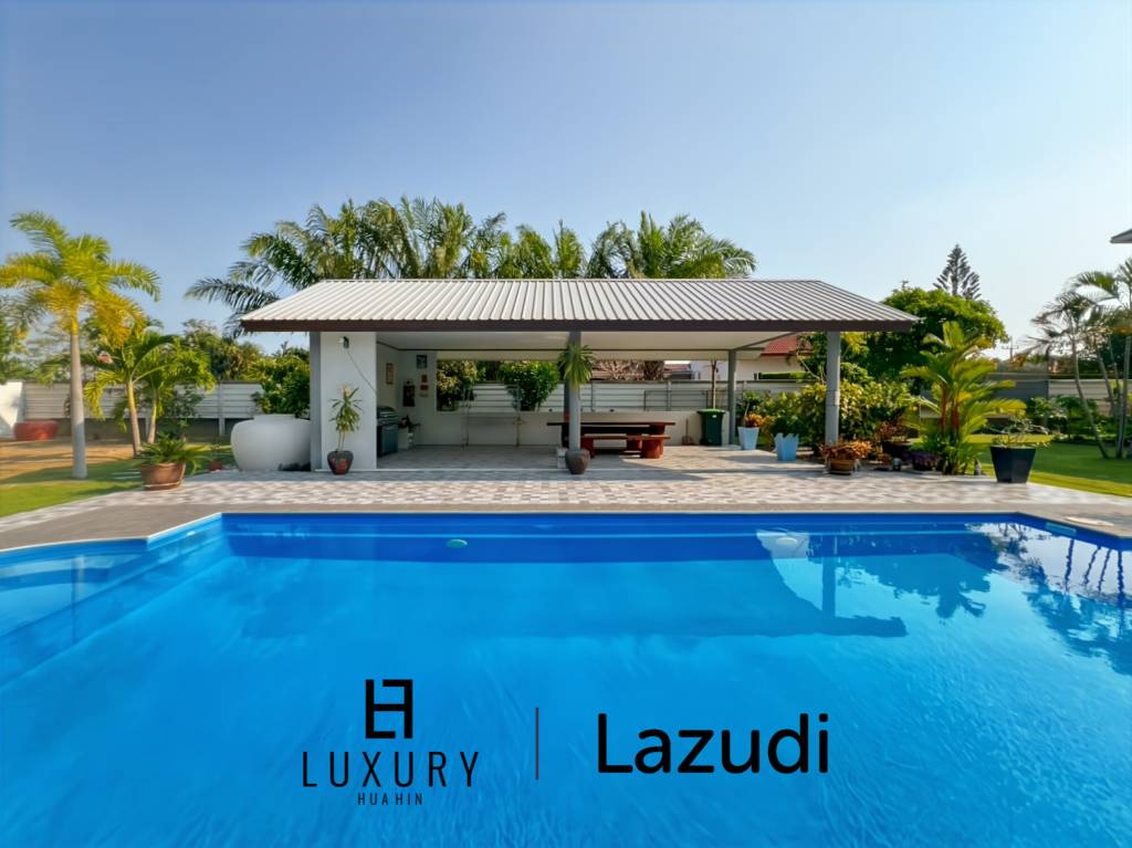 Surface habitable de 512 m² / 7 chambres / Terrain de 3 700 m²