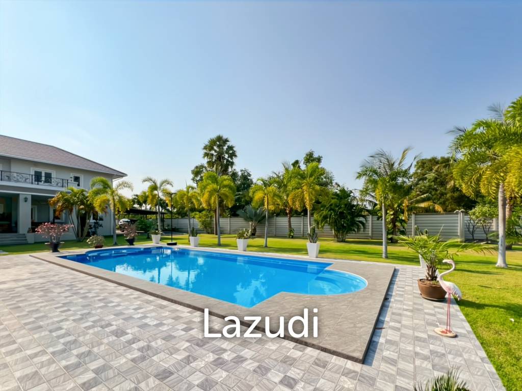 Grand 7-Bedroom Estate in Cha-Am: The Ultimate Private Sanctuary