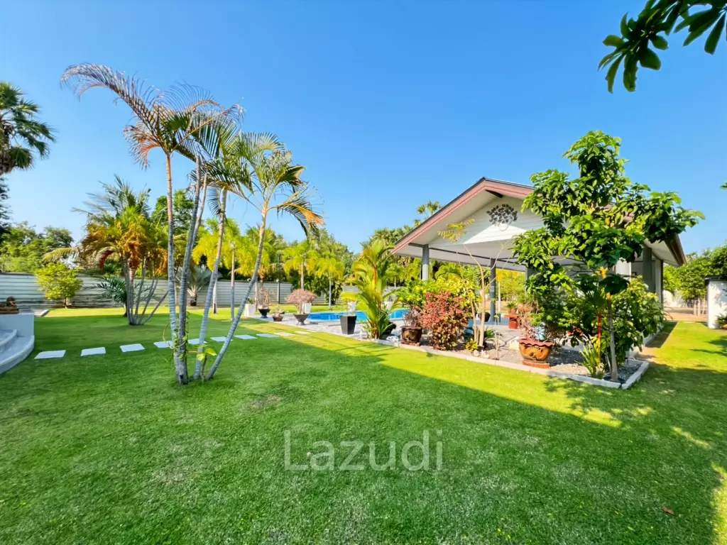 Grand 7-Bedroom Estate in Cha-Am: The Ultimate Private Sanctuary