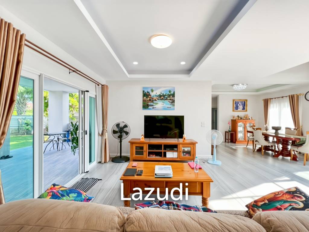 Grand 7-Bedroom Estate in Cha-Am: The Ultimate Private Sanctuary