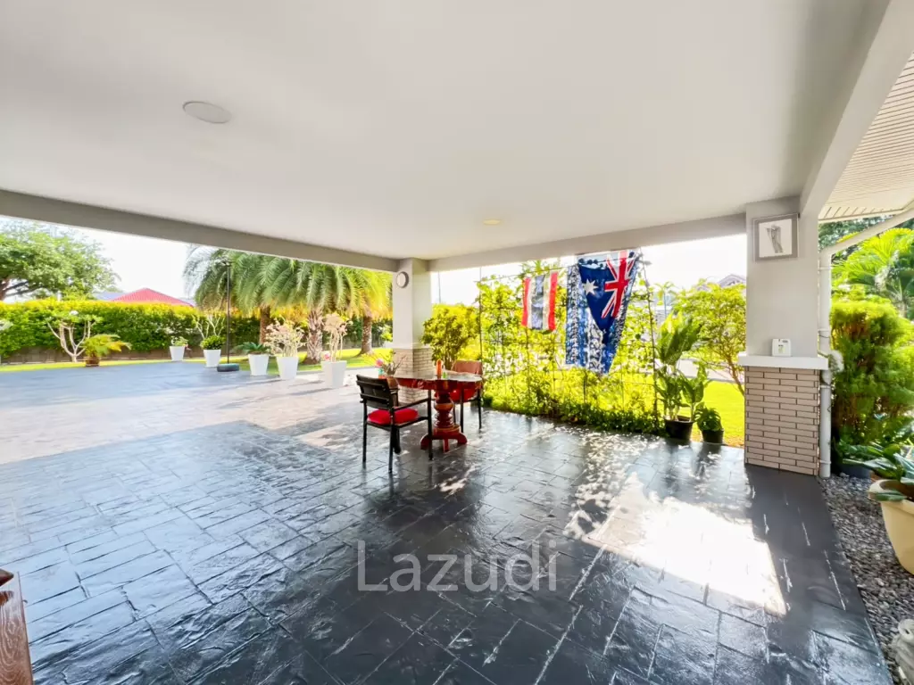 Grand 7-Bedroom Estate in Cha-Am: The Ultimate Private Sanctuary