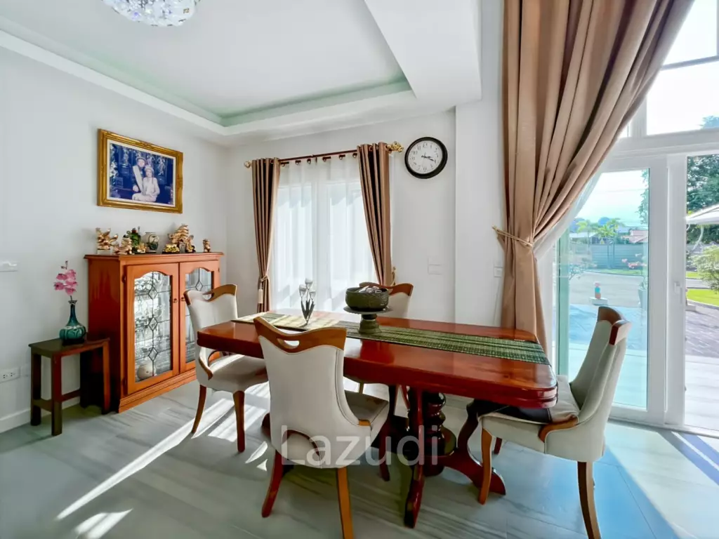 Grand 7-Bedroom Estate in Cha-Am: The Ultimate Private Sanctuary