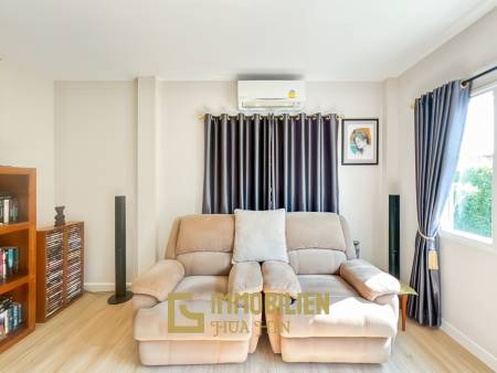 512 qm Wohnfläche / 7 Schlafzimmer / 3.700 qm Grundstück